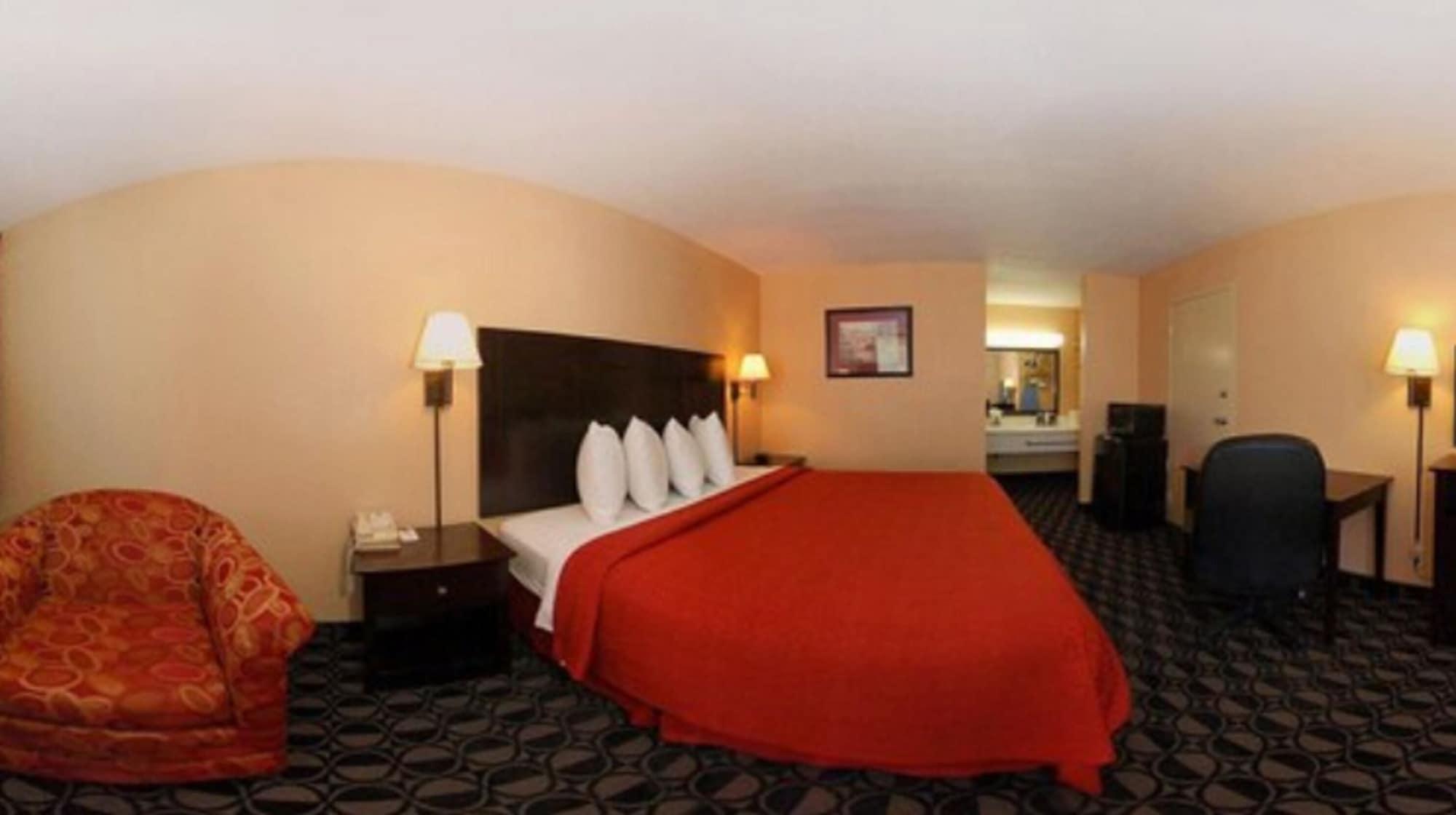 Quality Inn Ada Near University Luaran gambar